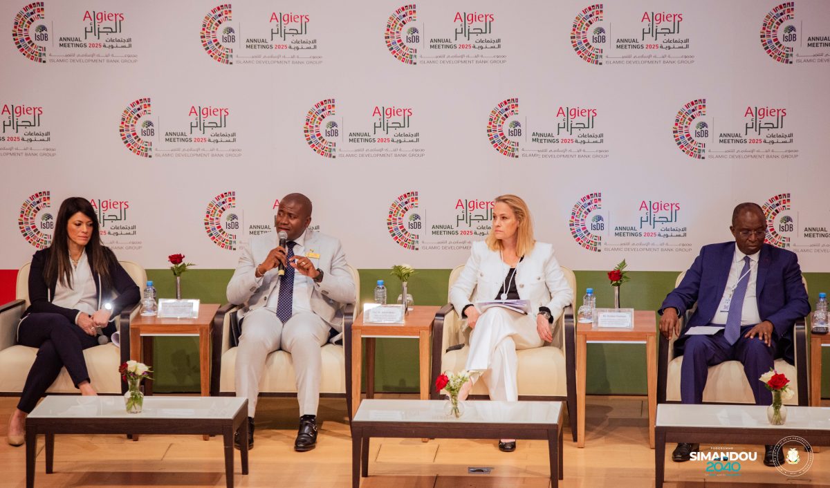 À Alger, la Guinée affirme ses ambitions de transformation économique : Le Ministre Ismaël NABE met en avant Simandou 2040, l’intégration régionale et la diversification
