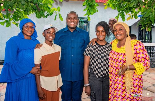 Bissikirima : Le Ministre Ismaël NABÉ rend hommage à deux jeunes ambassadrices de SIMANDOU 2040