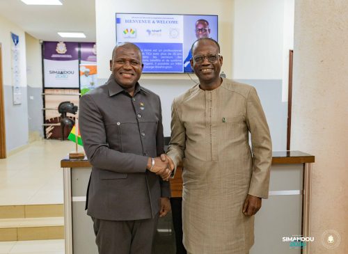 Audience : Le Ministre Ismaël Nabé reçoit le Directeur Général de Smart Africa