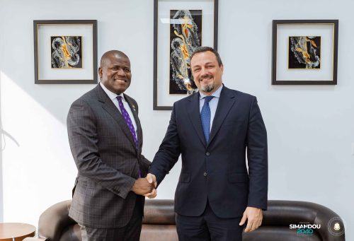 Renforcement des liens bilatéraux : le Ministre Ismaël NABE reçoit l’Ambassadeur d’Italie en Guinée